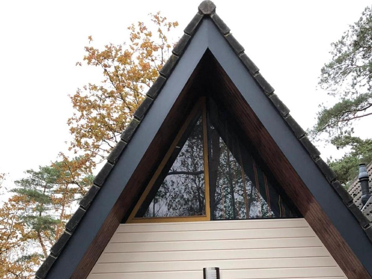 Tranquil Holiday Home In Limburg Amid A Forest Stramproy Exterior foto